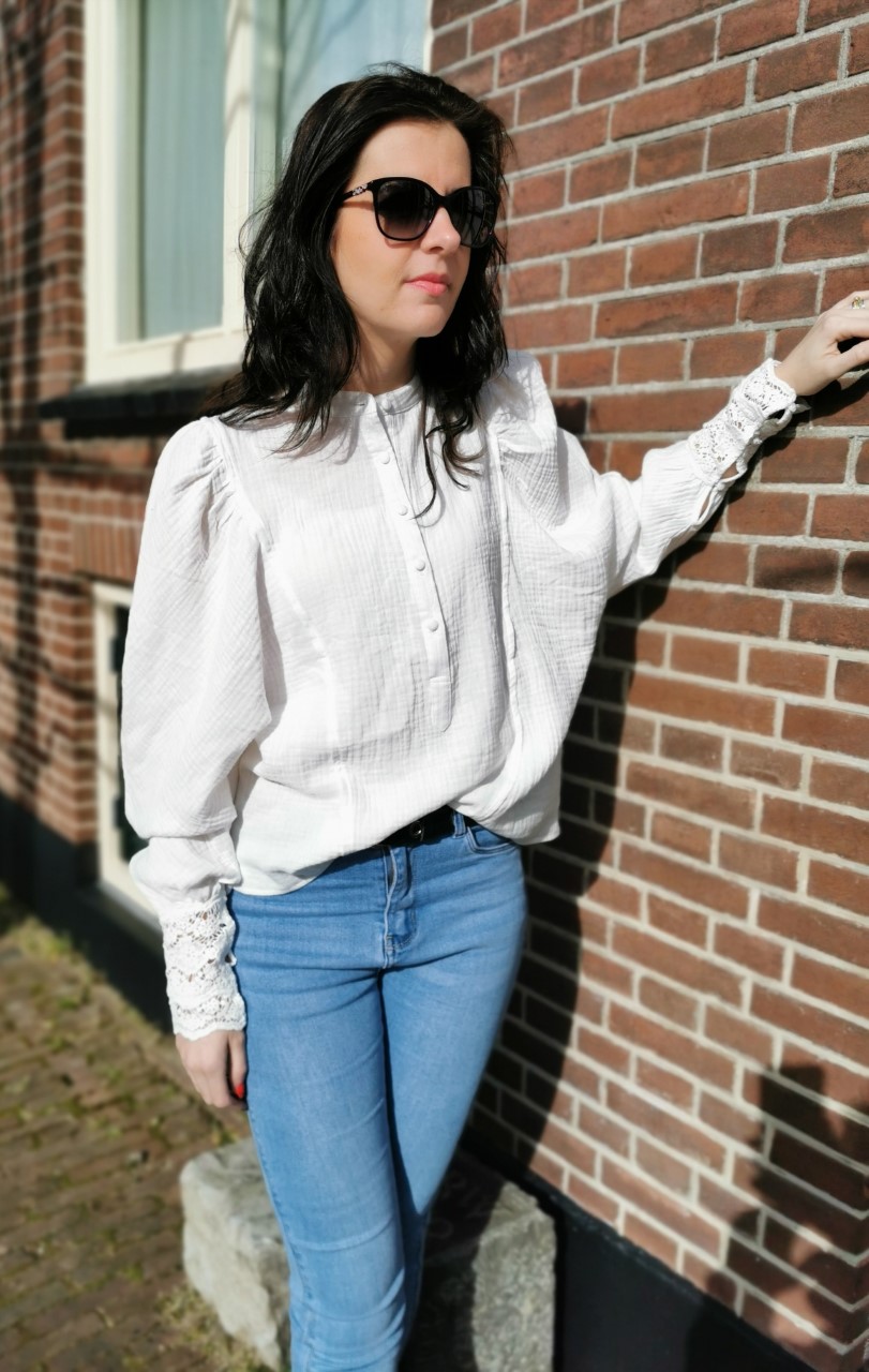 fort Verbeteren verbrand Witte blouse kanten mouwen | Damesblouse wit kant - Stylefever.nl