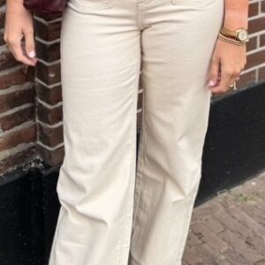 Beige wide leg jeans Stylefever boutique