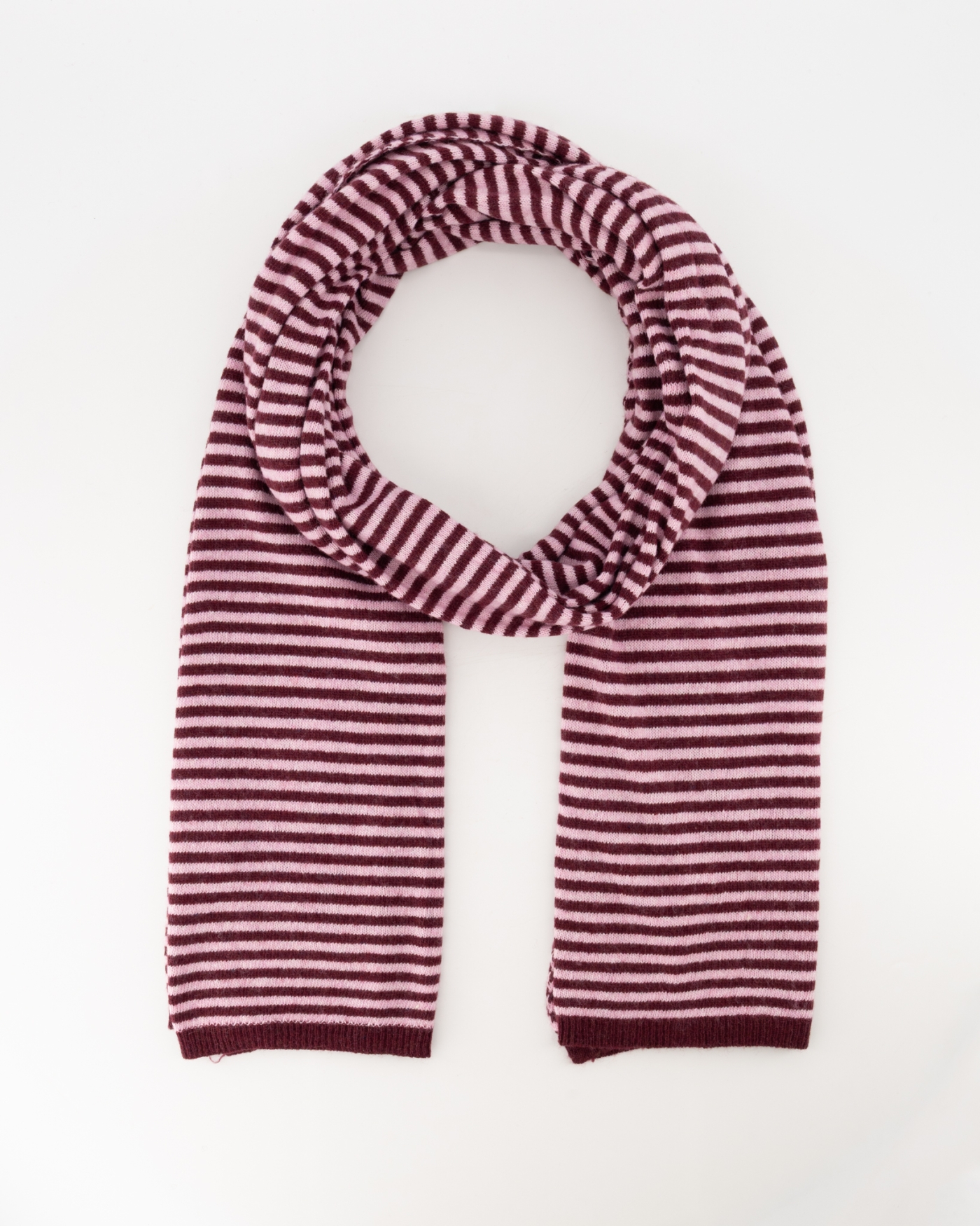 Roze gestreepte damessjaal 1 Roze gestreepte damessjaal cashmere Stylefever