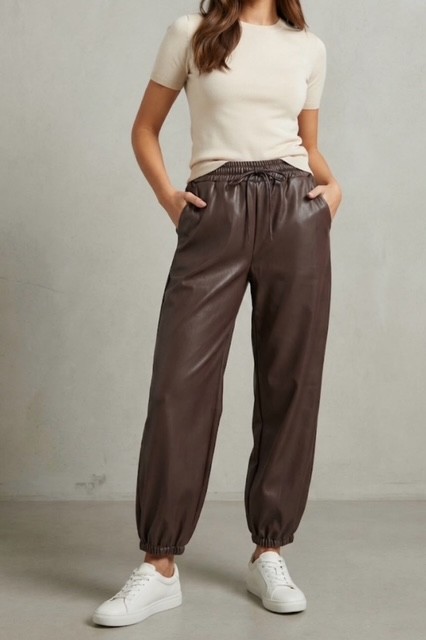 Bruine leatherlook ballon broek 1 Bruine leatherlook ballon broek Stylefever
